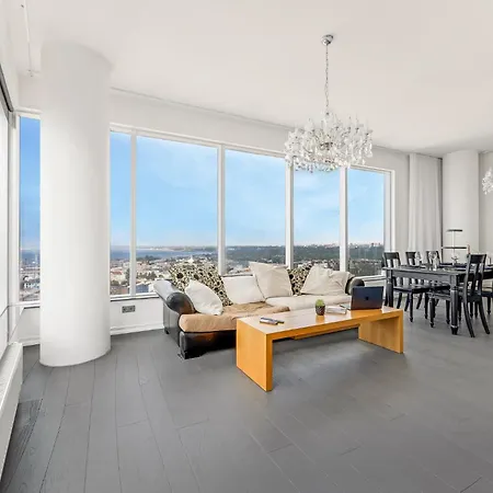 High-rise Luxury With Amazing Panoram View In Citycentre Apartman Tallinn