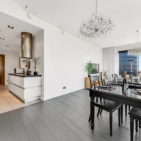 High-rise Luxury With Amazing Panoram View In Citycentre