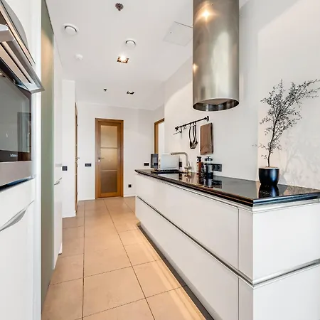 Korter High-rise Luxury With Amazing Panoram View In Citycentre Tallinn
