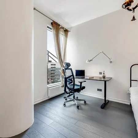 High-rise Luxury With Amazing Panoram View In Citycentre Apartman *