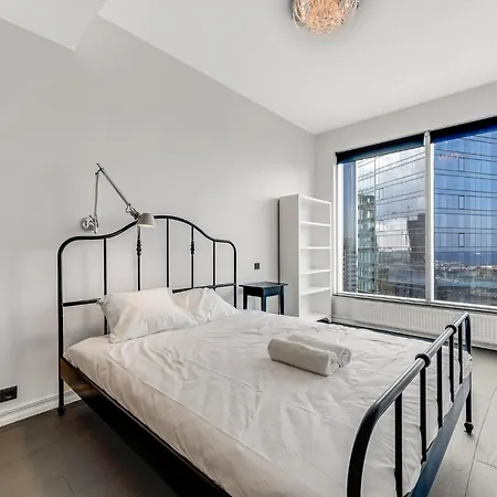 High-rise Luxury With Amazing Panoram View In Citycentre Apartament