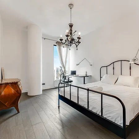 Korter High-rise Luxury With Amazing Panoram View In Citycentre